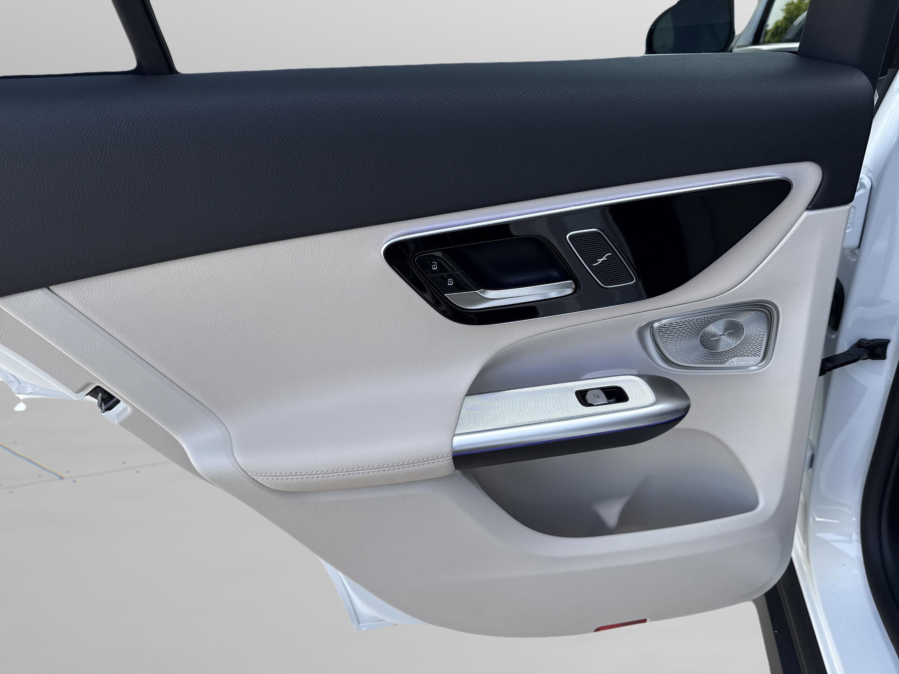 Certified 2026 Mercedes-Benz GLC 300 GLC 300 image 28