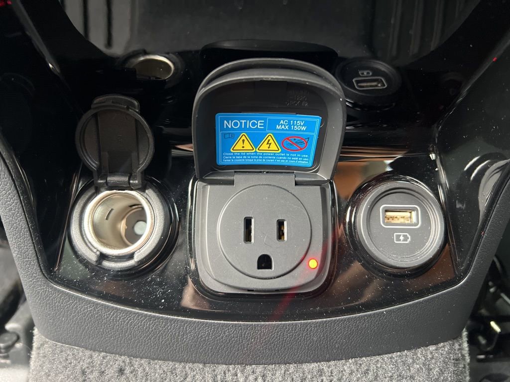 Used 2023 Kia Sorento SX Prestige image 31