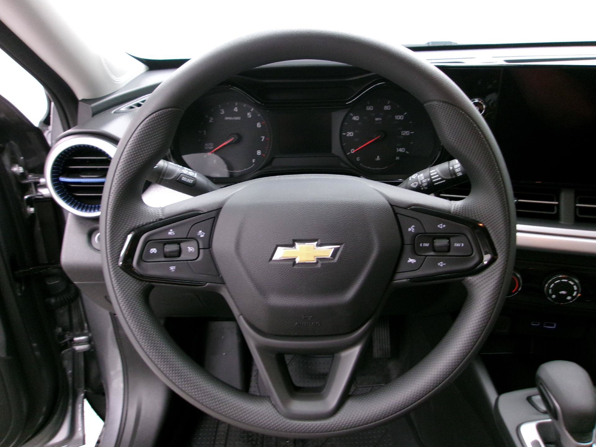 New 2026 Chevrolet Trax LS FWD image 6