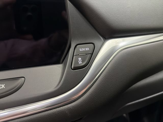 Certified 2024 Chevrolet Blazer LT w/ Convenience Package FWD image 30