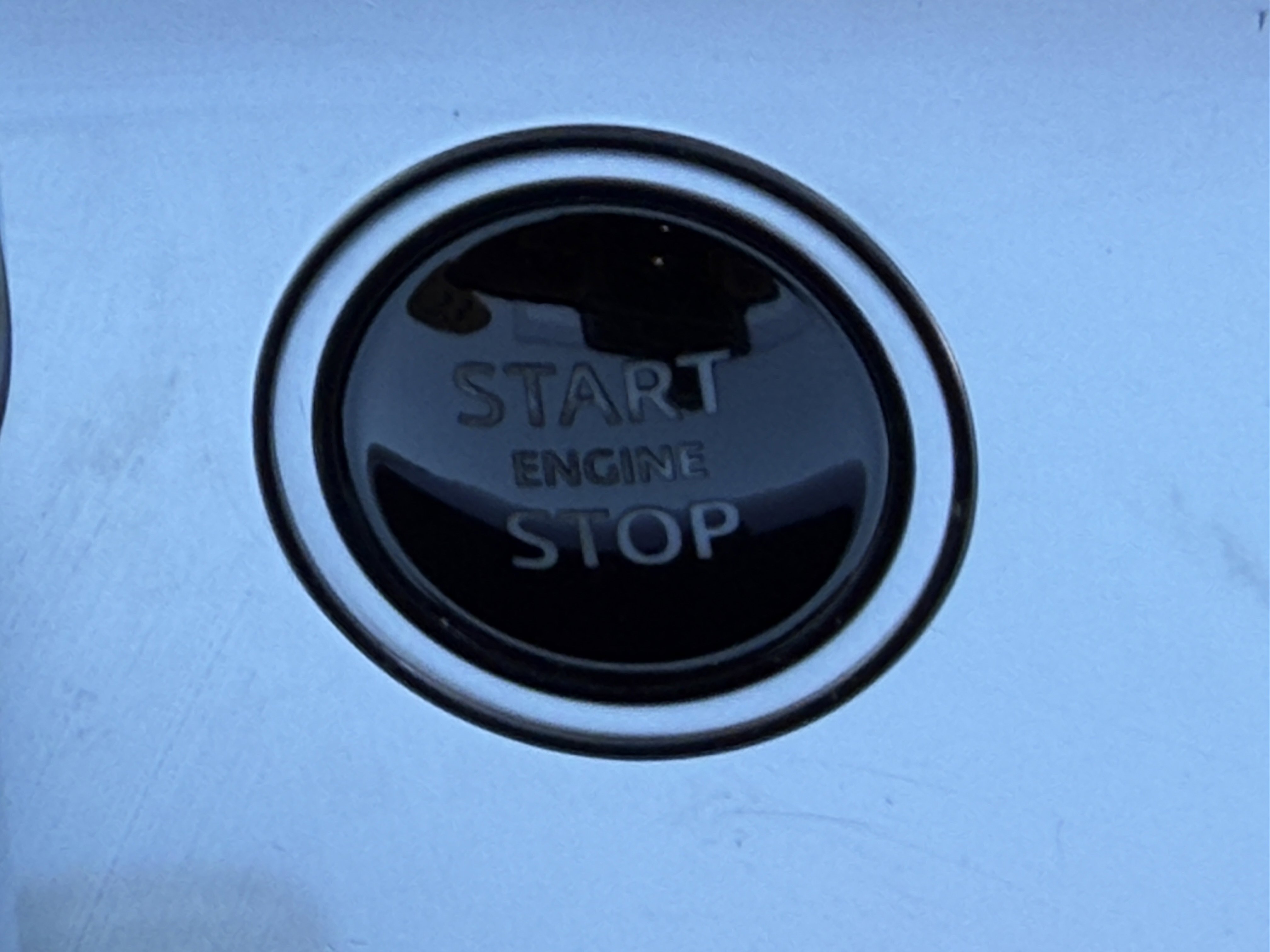 Used 2023 Land Rover Range Rover Long Wheelbase Autobiography image 24