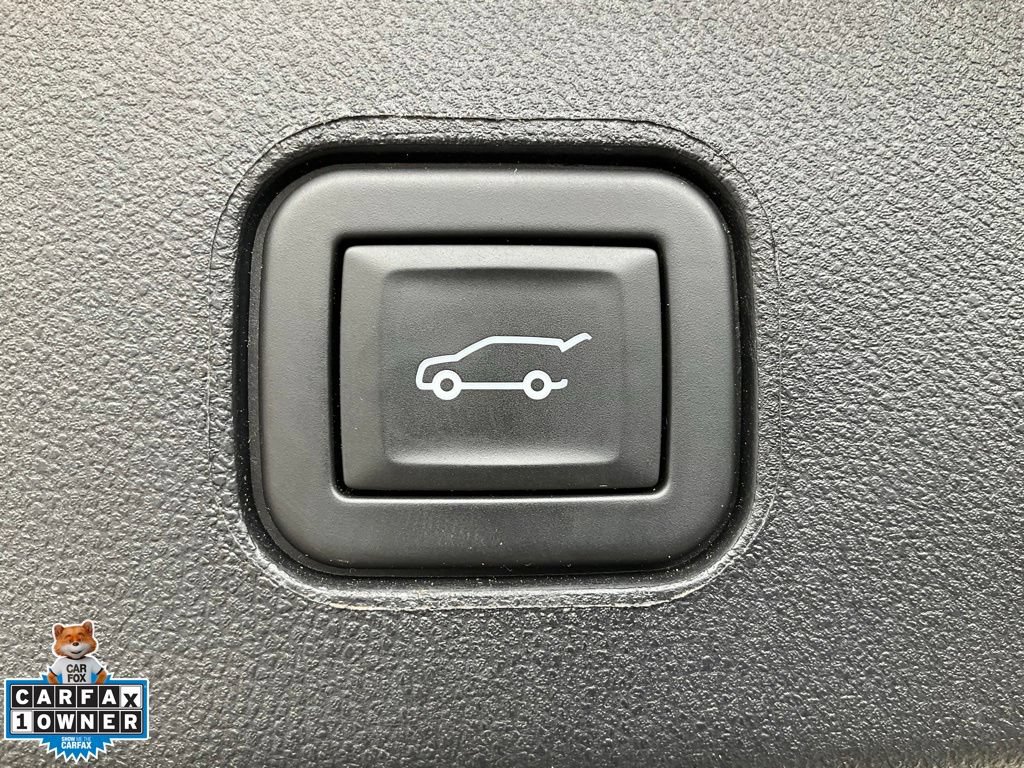 Used 2024 Cadillac Lyriq Sport RWD image 10