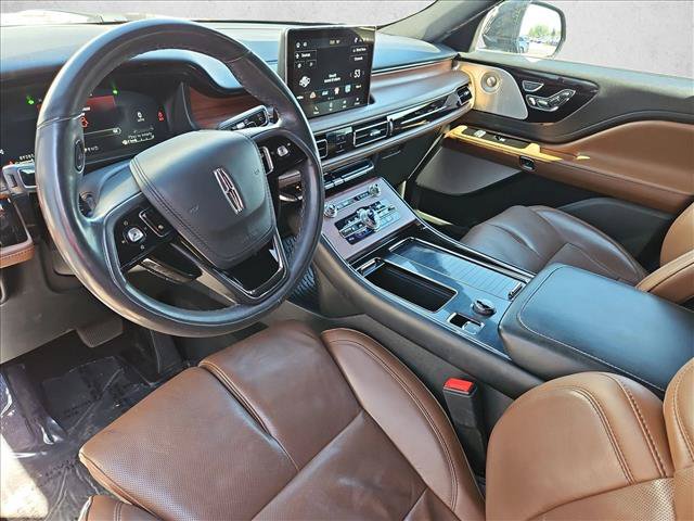 Used 2022 Lincoln Aviator Reserve w/ Equipment Group 201A AWD/4WD image 12