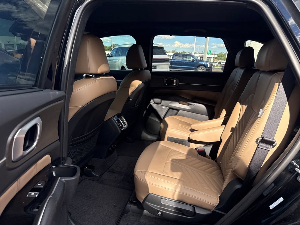 Used 2026 Kia Sorento SX Prestige w/ Olive Brown Leather Package AWD/4WD image 21