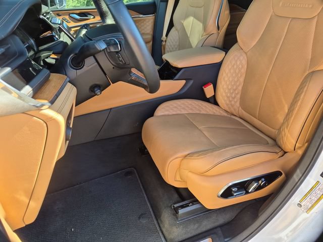 Certified 2024 Jeep Grand Cherokee Summit AWD/4WD image 17