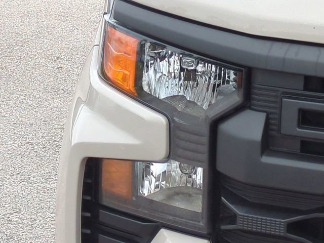 Used 2026 Chevrolet Silverado 1500 Custom w/ Turbomax Blackout Package RWD image 10