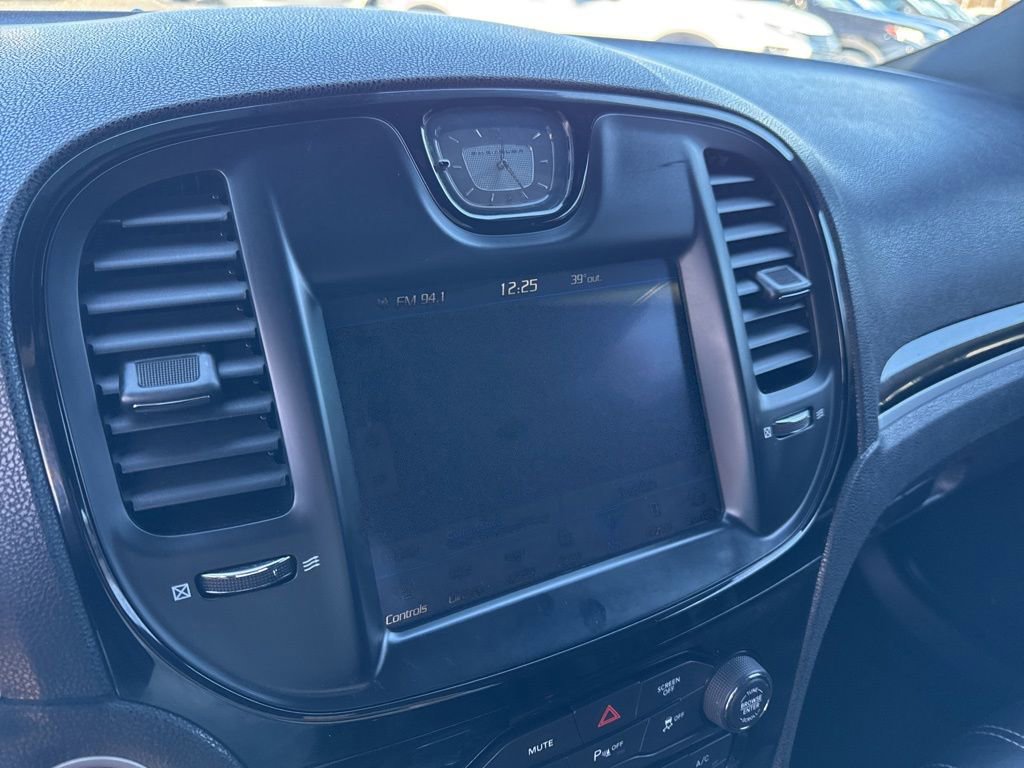 Used 2021 Chrysler 300 S image 26