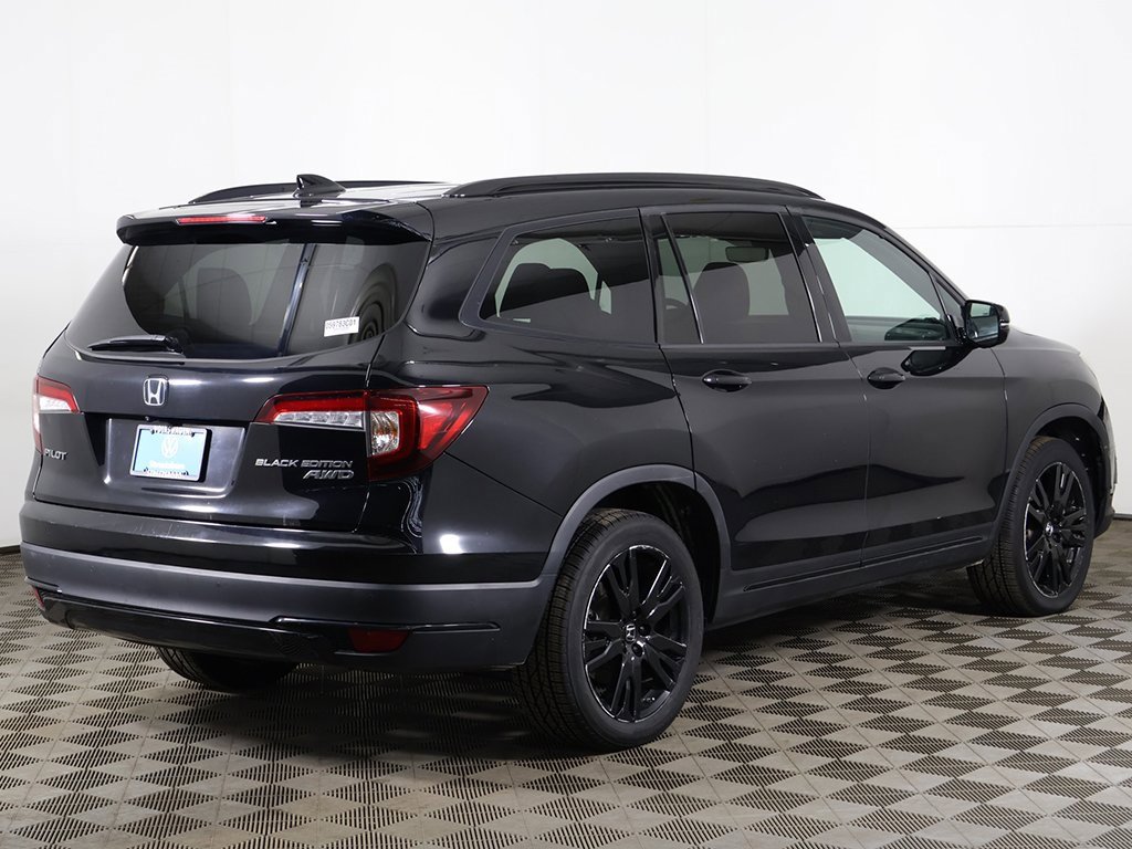Used 2022 Honda Pilot Black Edition image 16