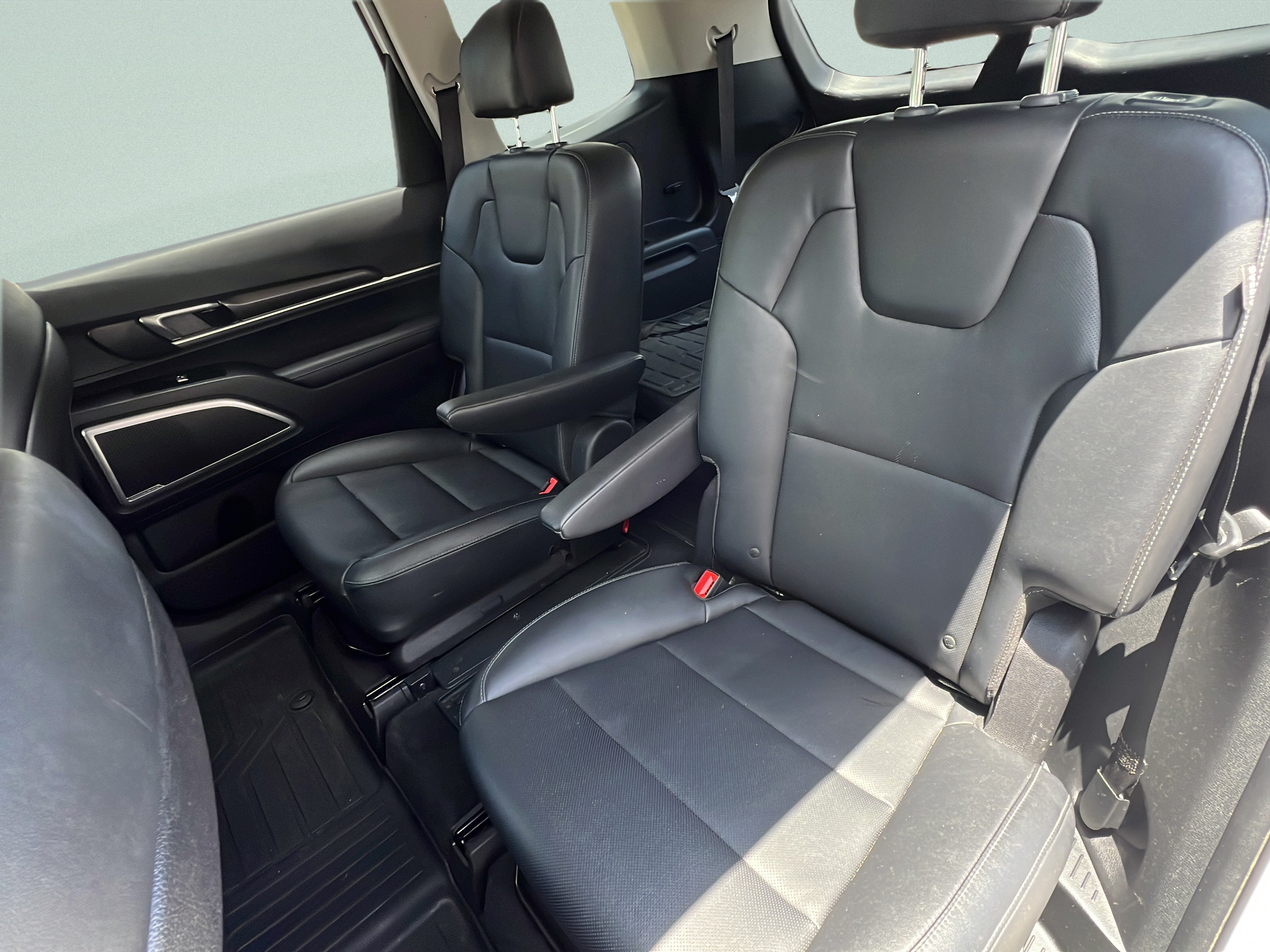 Certified 2023 Kia Telluride S AWD/4WD image 10