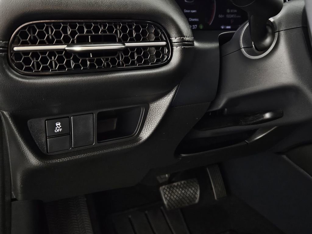 Used 2023 Honda HR-V EX-L image 25