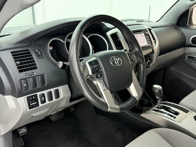 Used 2015 Toyota Tacoma PreRunner w/ SR5 Package RWD image 8
