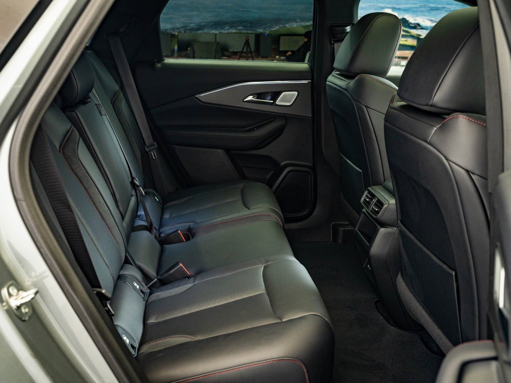 Certified 2024 Acura ZDX A-Spec image 36