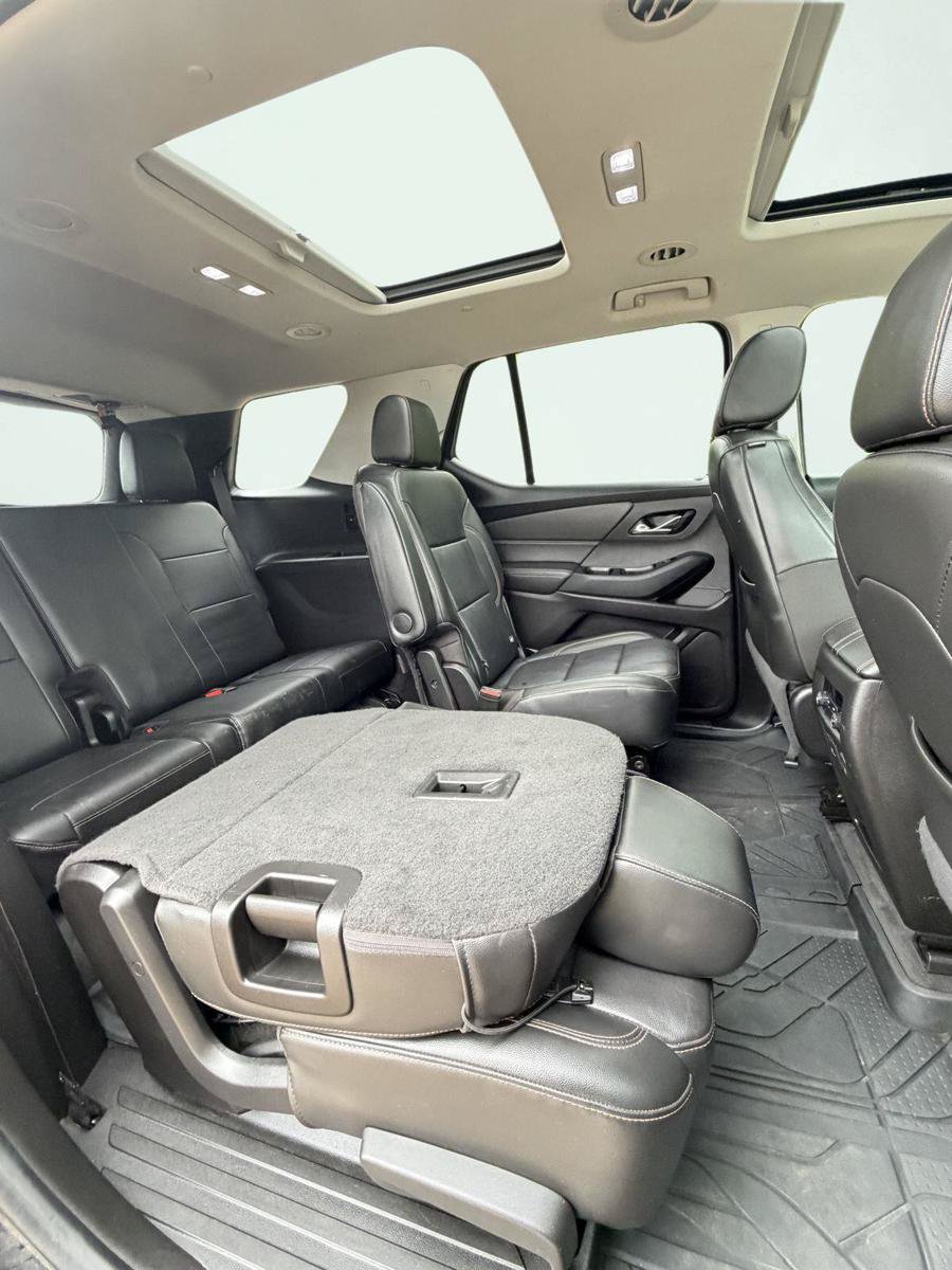 Used 2020 Chevrolet Traverse RS AWD/4WD image 18