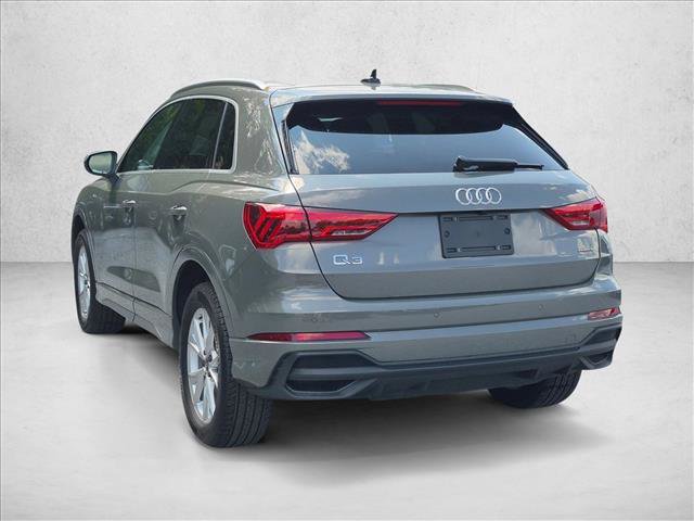 Certified 2025 Audi Q3 2.0T Premium w/ Convenience Package AWD/4WD image 8