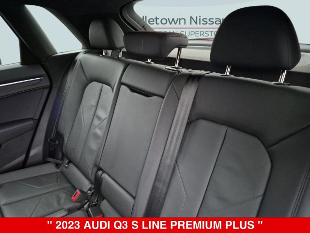 Used 2023 Audi Q3 2.0T Premium Plus w/ Premium Plus Package AWD/4WD image 35