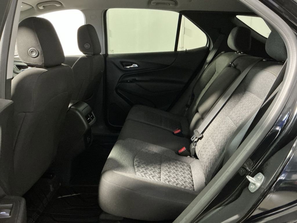 Used 2023 Chevrolet Equinox LT image 31