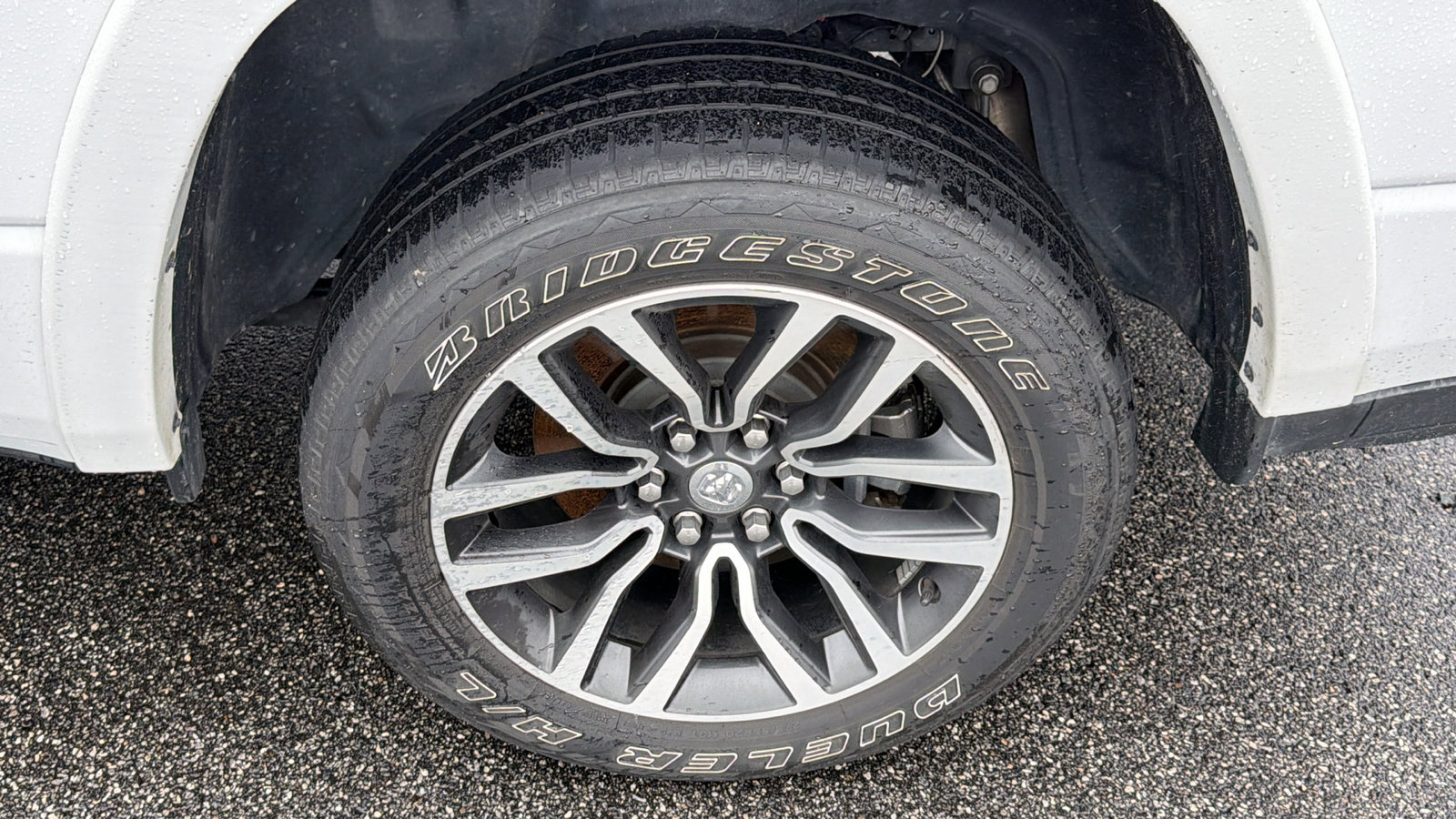 Used 2025 RAM 1500 Limited AWD/4WD image 12