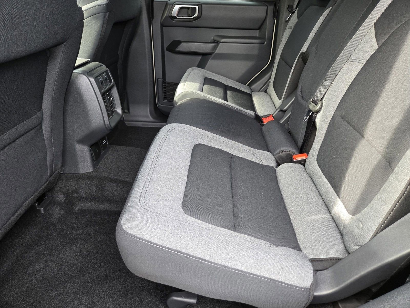 New 2025 Ford Bronco Big Bend image 7