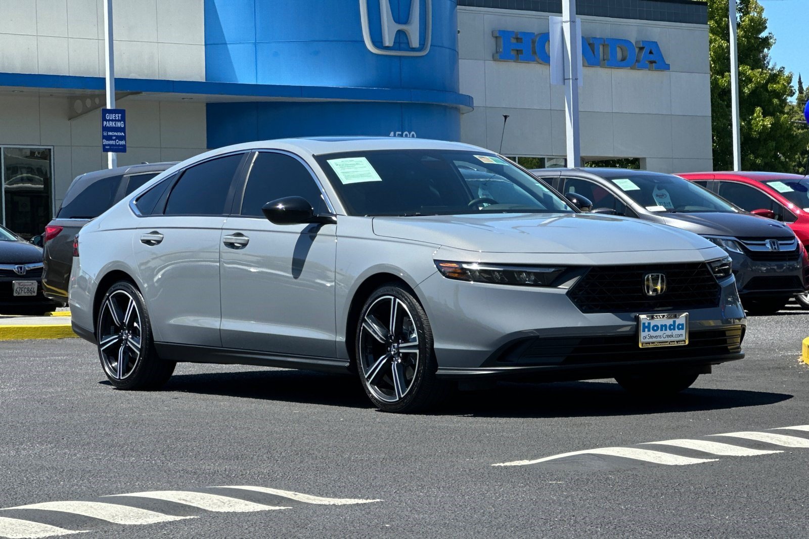 Used 2025 Honda Accord Sport image 6
