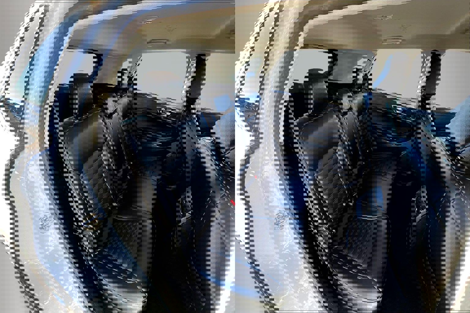 Used 2024 Ford Edge SEL image 25