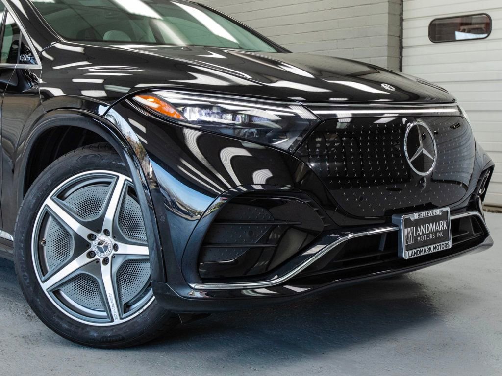 Used 2023 Mercedes-Benz EQS 580 4MATIC SUV image 8