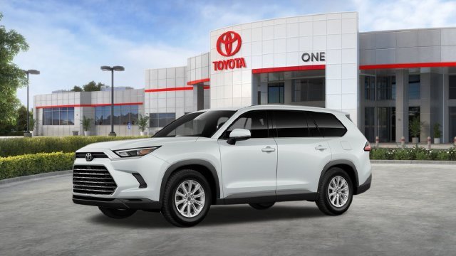 New 2026 Toyota Grand Highlander XLE FWD image 4