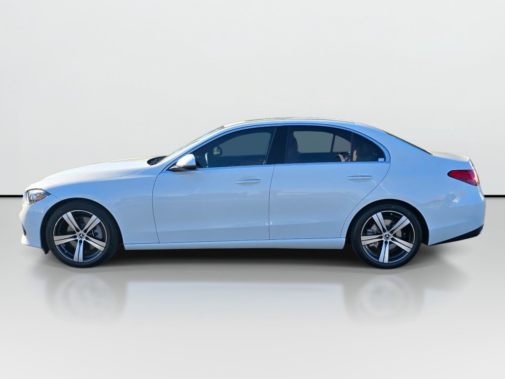 Used 2023 Mercedes-Benz C 300 4MATIC Sedan image 2