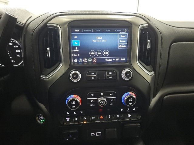 Used 2021 GMC Sierra 3500 Denali w/ Denali Ultimate Package image 26