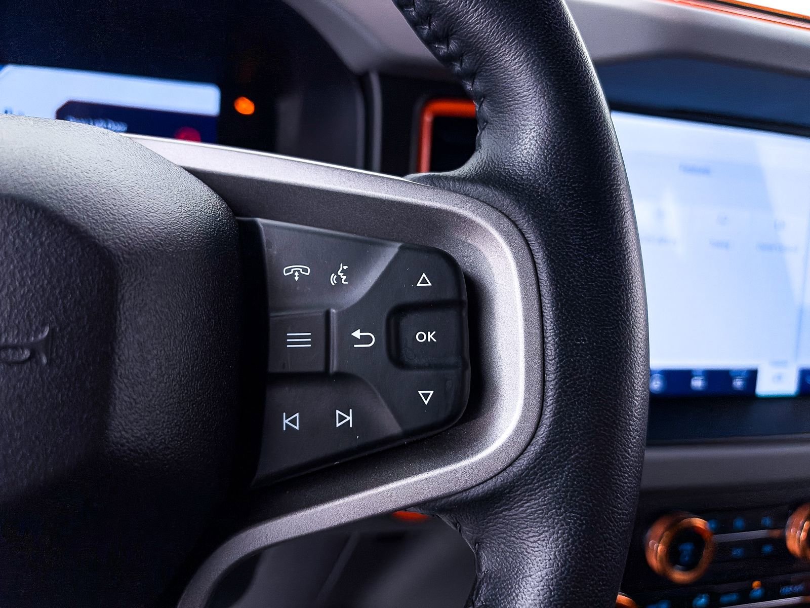 Used 2023 Ford Bronco Badlands image 31