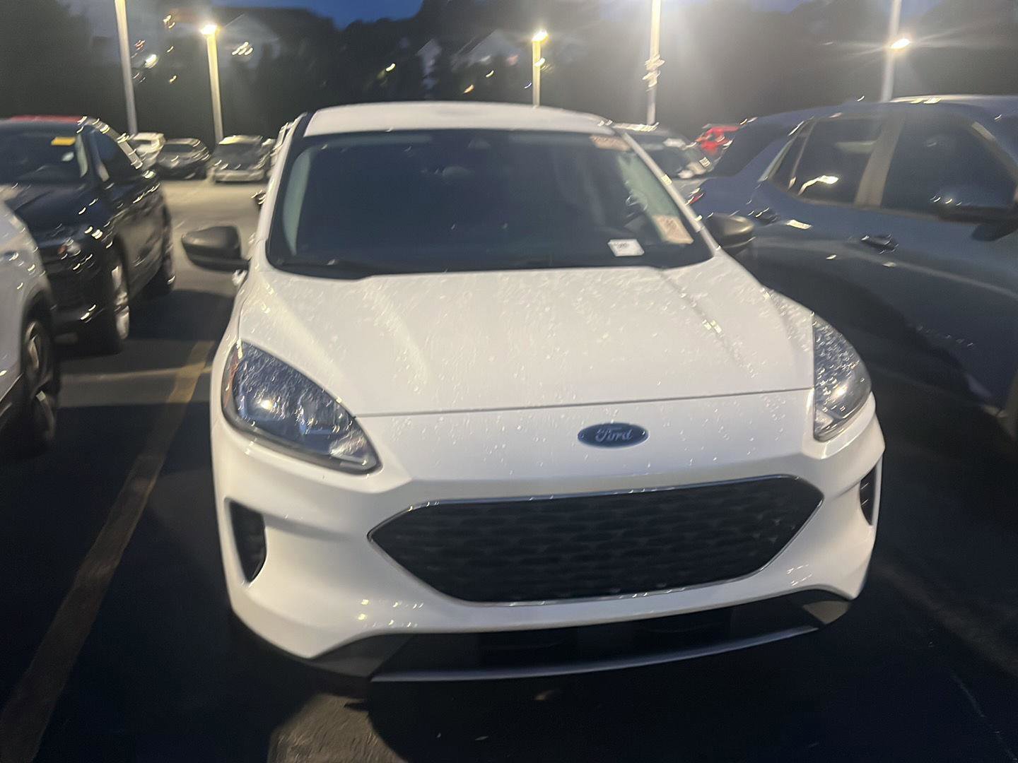 Used 2022 Ford Escape SE image 5