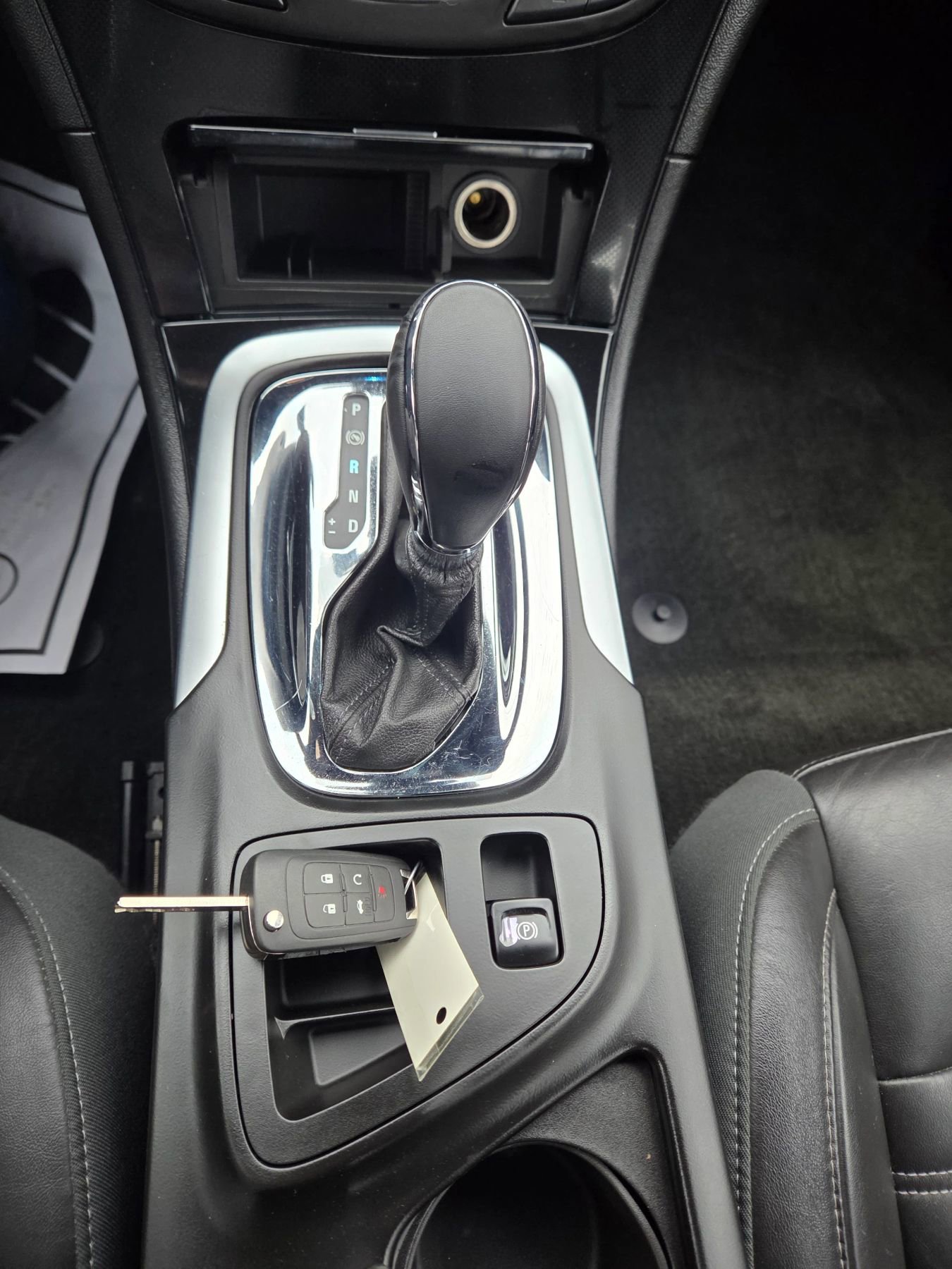 Used 2014 Buick Regal GS w/ Driver Confidence Package #2 image 29