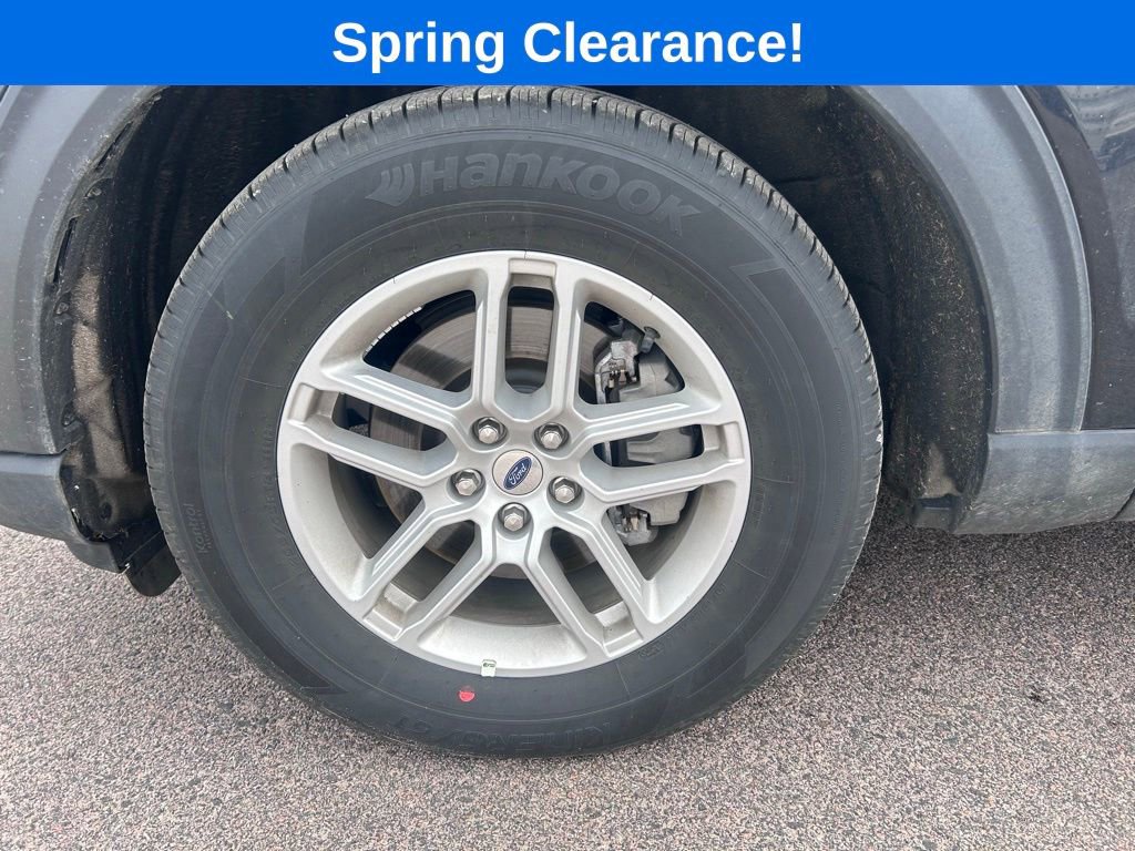 Used 2026 Ford Explorer Active AWD/4WD image 43