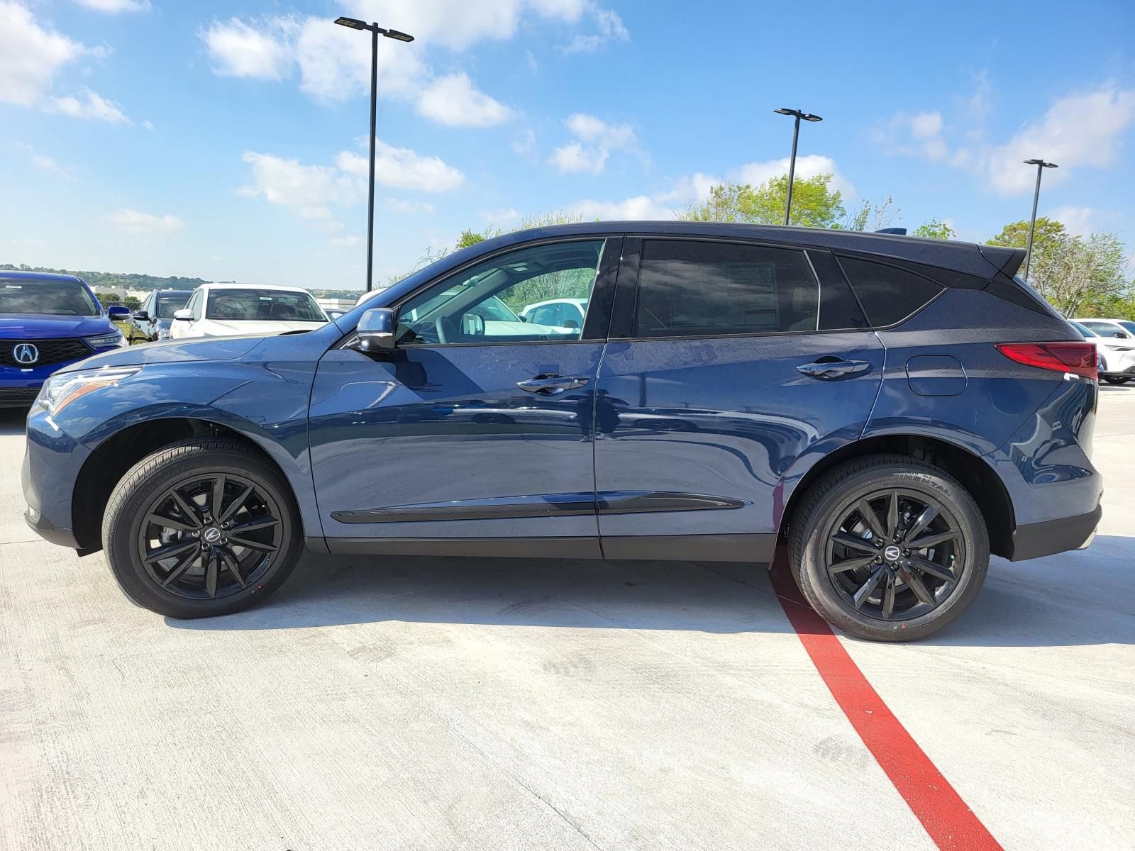 New 2026 Acura RDX SH-AWD image 3