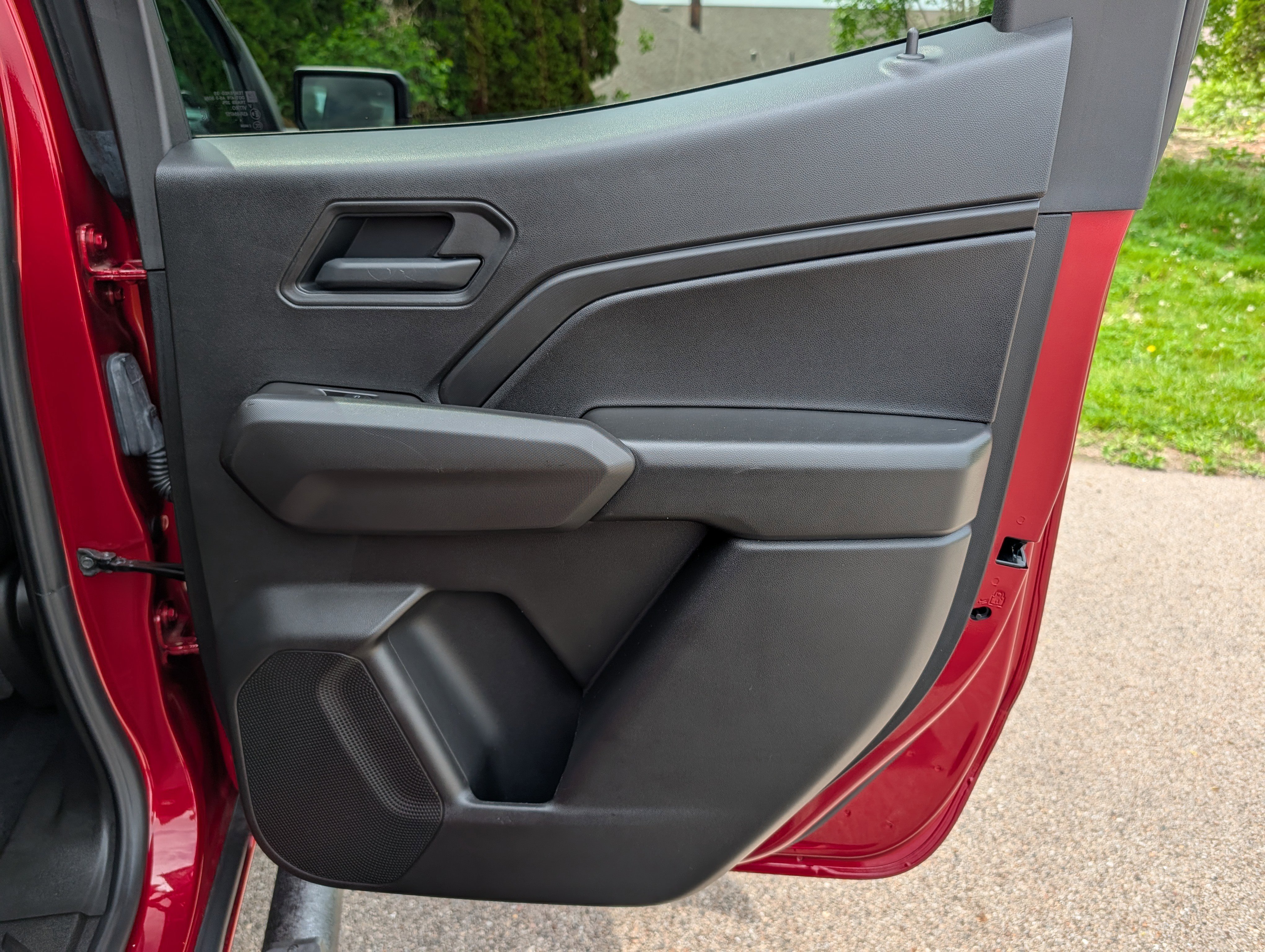 Used 2025 Chevrolet Colorado W/T w/ Advanced Trailering Package image 35