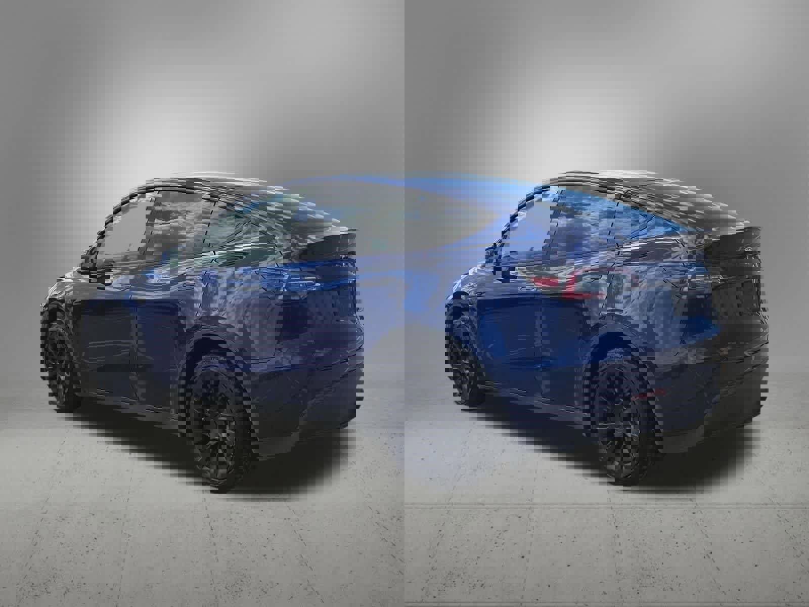 Used 2020 Tesla Model Y Long Range image 4