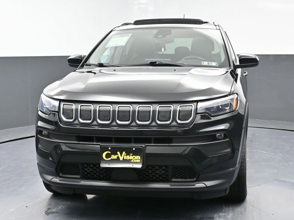 Used 2022 Jeep Compass Latitude w/ Sun and Sound Group image 5