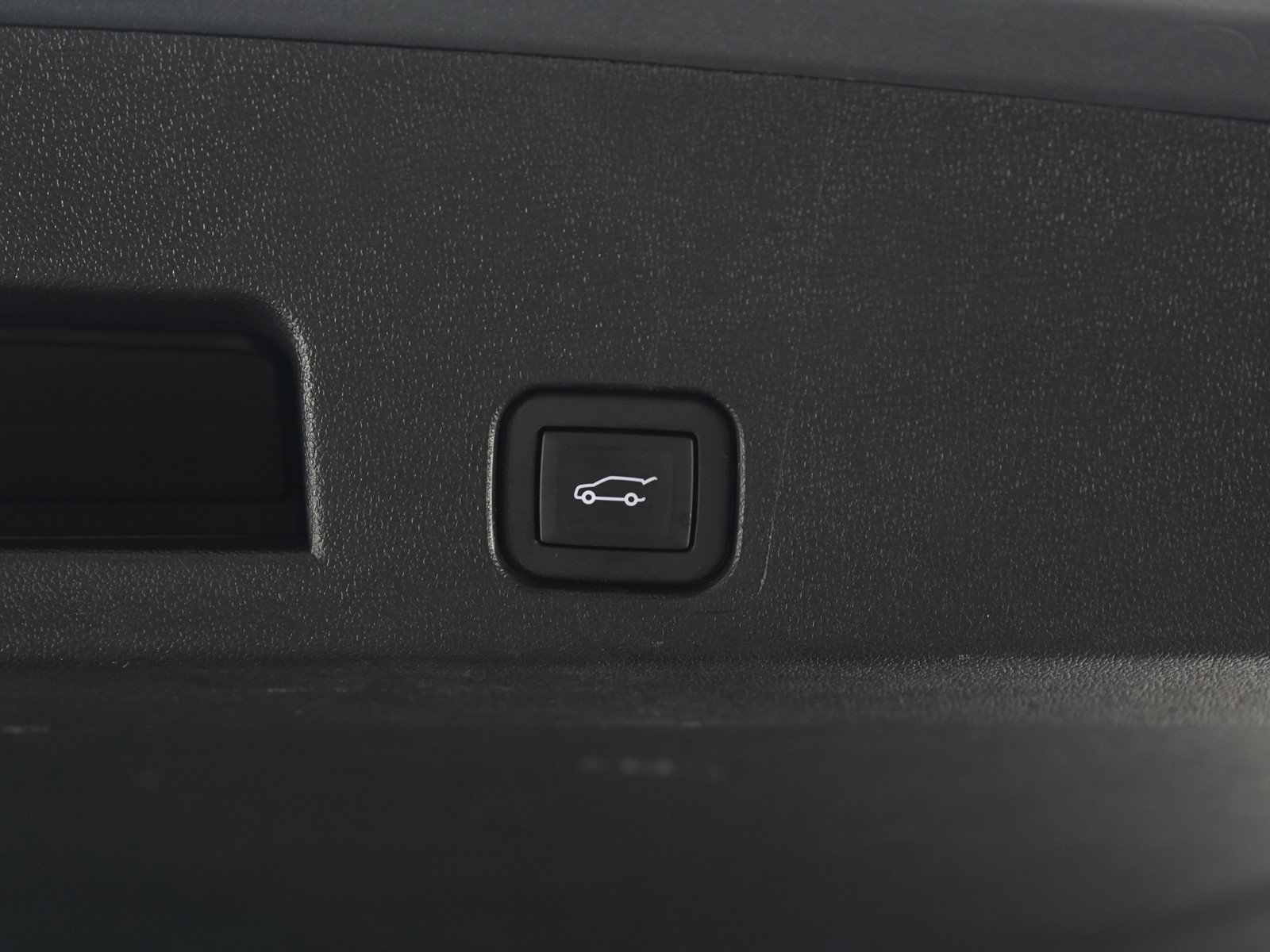 Used 2025 GMC Acadia Elevation w/ Elevation Premium Package image 20