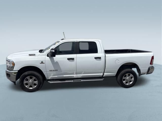 Used 2024 RAM 2500 Big Horn AWD/4WD image 3