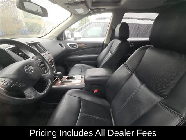 Used 2018 Nissan Pathfinder Platinum FWD image 6