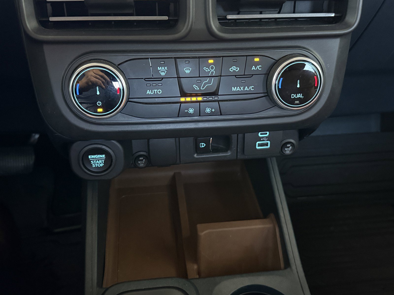Used 2023 Ford Maverick Lariat FWD image 15