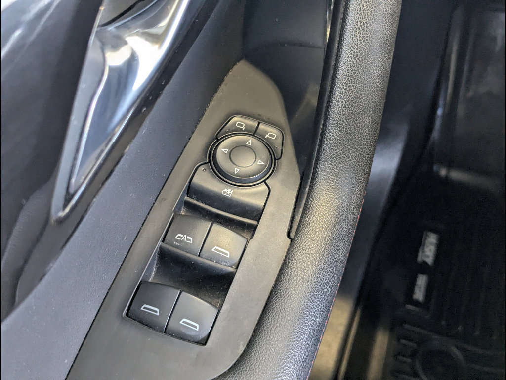 Used 2021 Chevrolet Blazer RS image 30