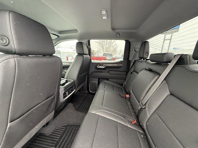 Used 2023 Chevrolet Silverado 1500 LTZ w/ Z71 Off-Road Package AWD/4WD image 31