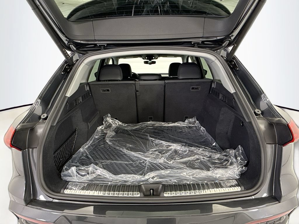 Used 2026 Audi Q5 Premium Plus w/ Premium Plus AWD/4WD image 27