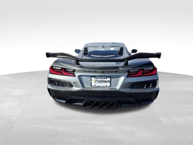 Used 2024 Chevrolet Corvette Z06 image 13