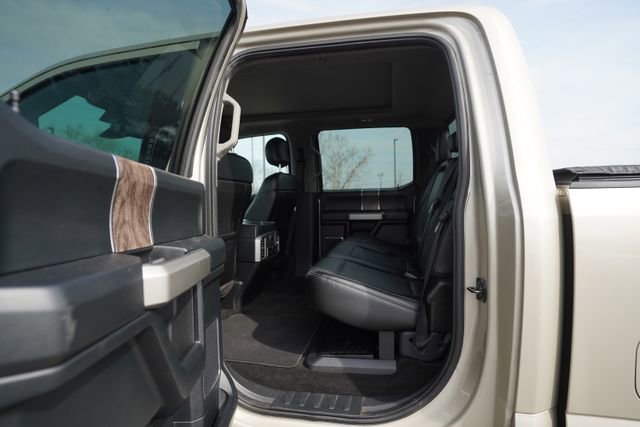Used 2017 Ford F350 Lariat w/ Lariat Ultimate Package image 15