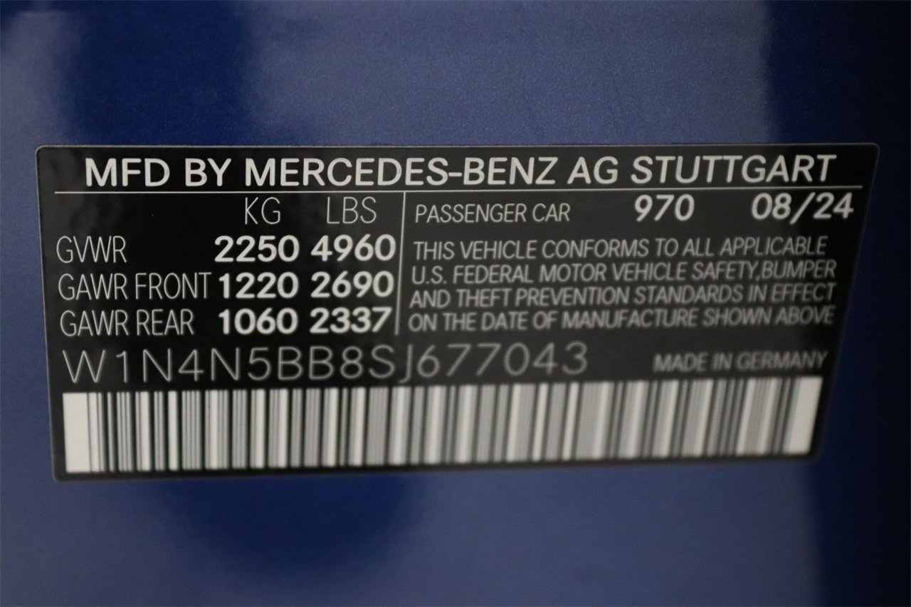 New 2025 Mercedes-Benz GLA 35 AMG 4MATIC image 14