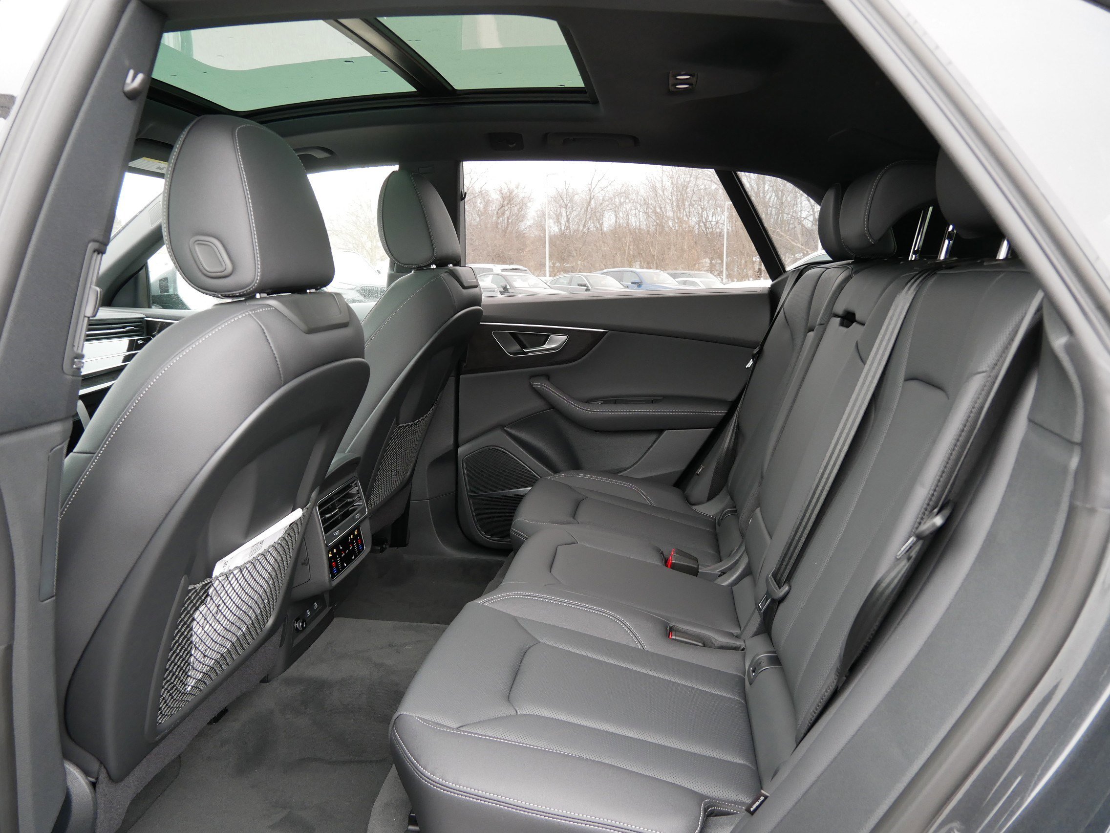 New 2026 Audi Q8 Premium Plus image 6