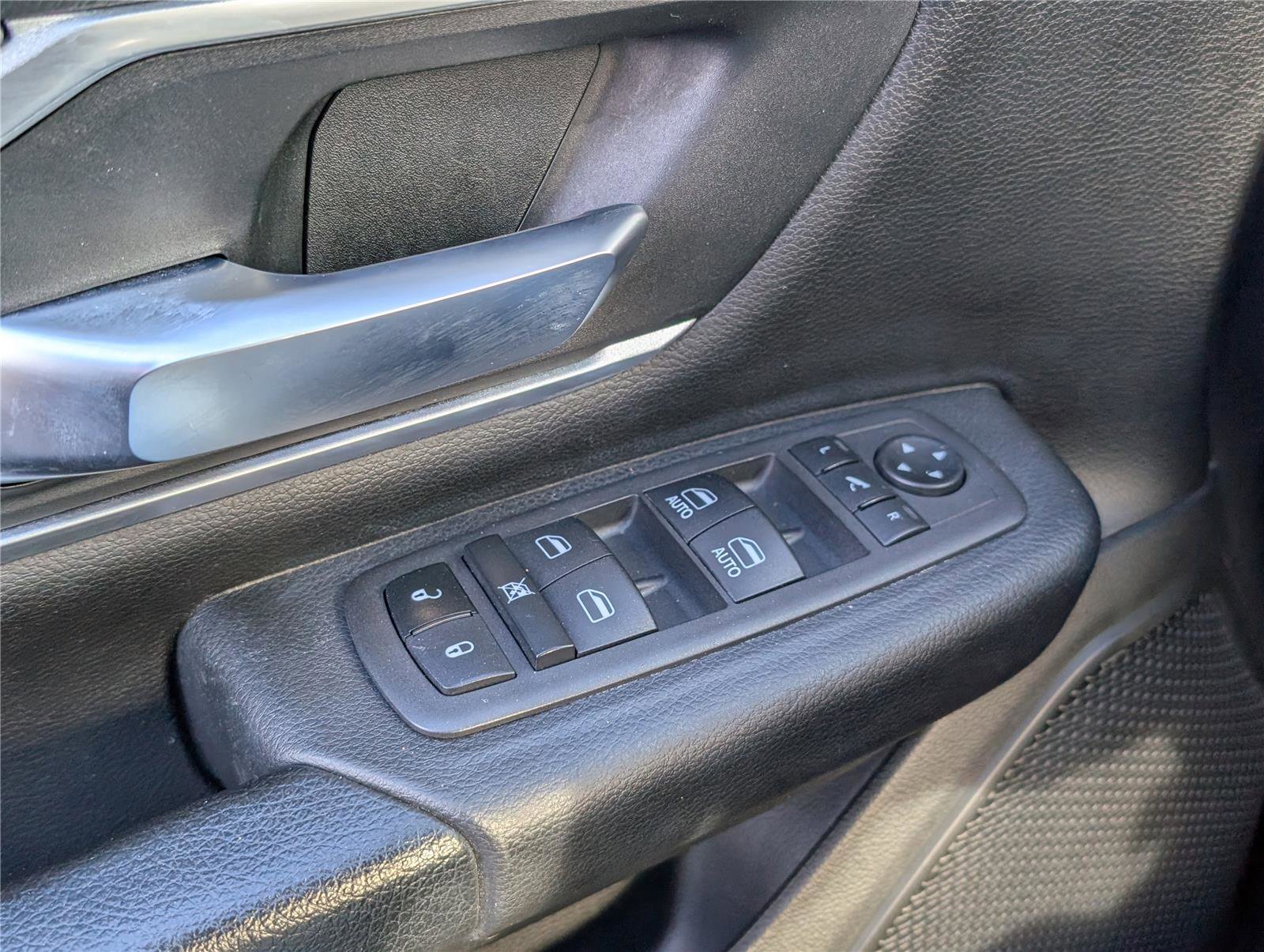 Used 2022 RAM 1500 Big Horn image 18