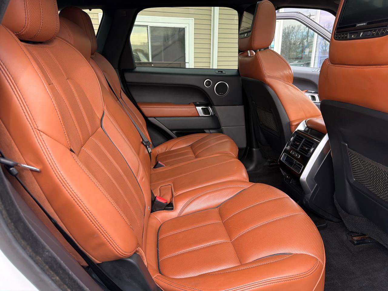 Used 2016 Land Rover Range Rover Sport Supercharged image 32