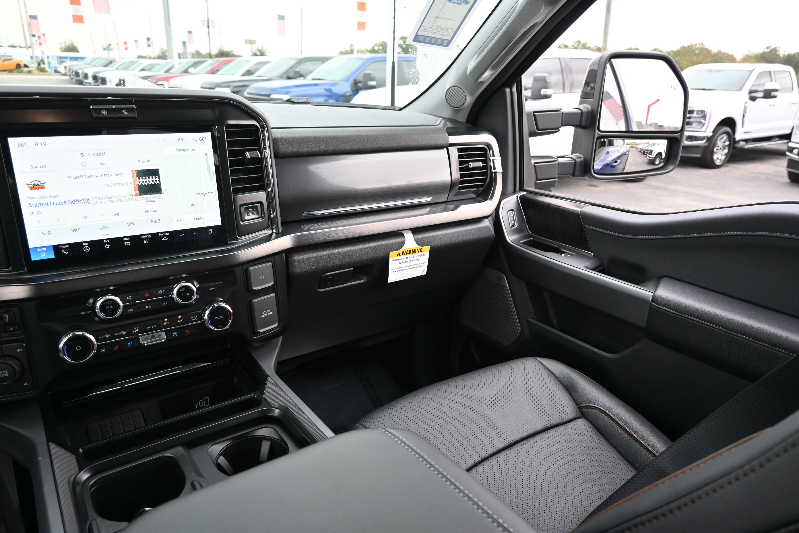 New 2026 Ford F250 Lariat w/ Black Appearance Package image 32